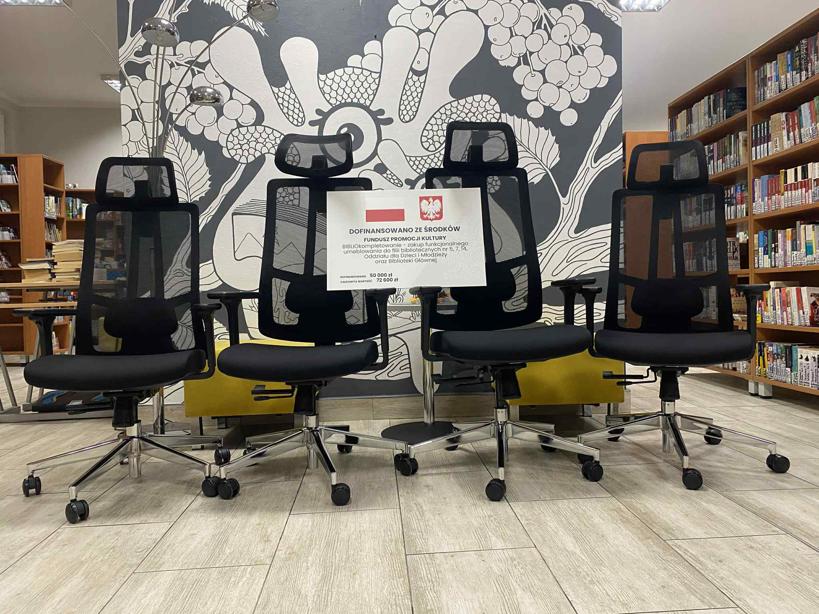 Oddzial-dla-Dzieci-i-Mlodziezy-fotele-ergonomiczne